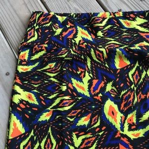 LULAROE brand new fun Cassie skirt